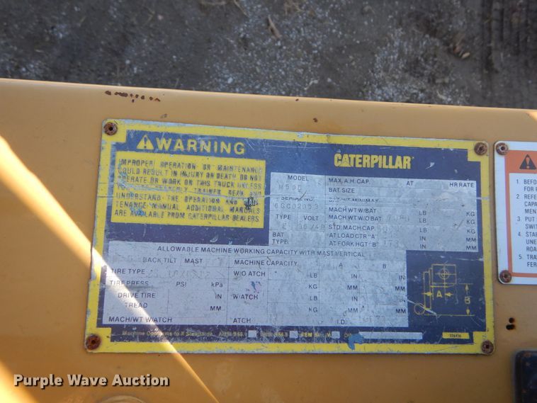 image for item DH5239 Caterpillar M50D  forklift