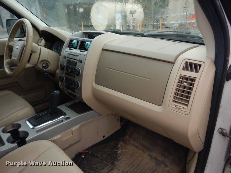 image for item DH5240 2012 Ford Escape XLT  SUV