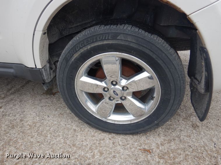 image for item DH5240 2012 Ford Escape XLT  SUV