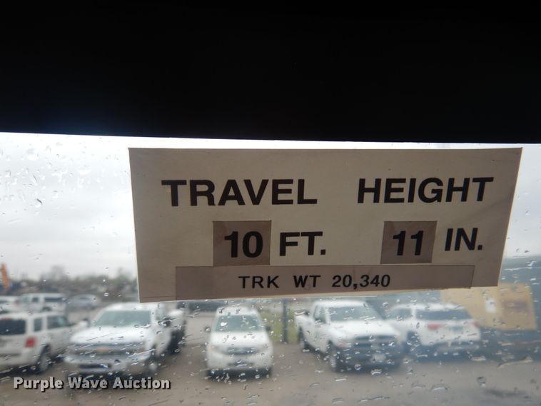 image for item DH5241 2007 International 4200  bucket truck