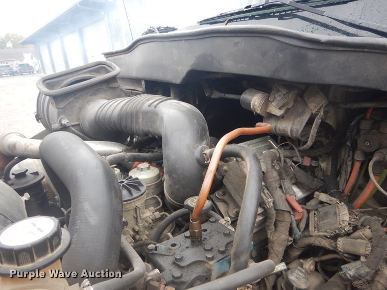 image for item DH5241 2007 International 4200  bucket truck