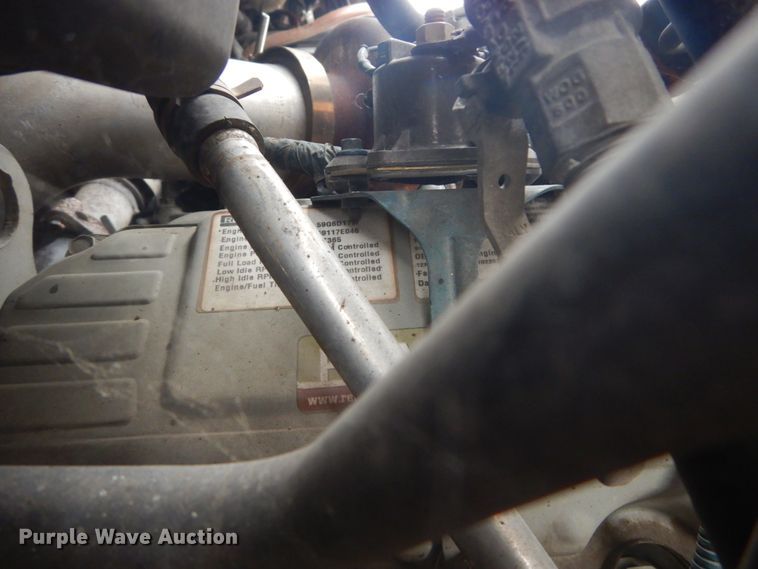 image for item DH5241 2007 International 4200  bucket truck