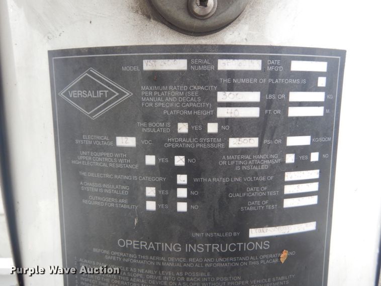 image for item DH5241 2007 International 4200  bucket truck