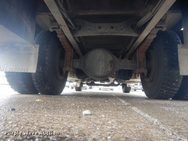 image for item DH5241 2007 International 4200  bucket truck