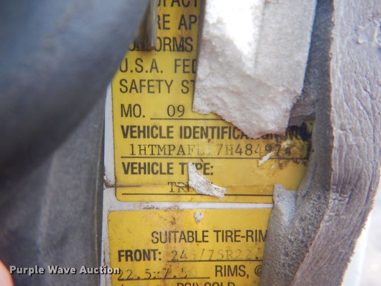 image for item DH5241 2007 International 4200  bucket truck