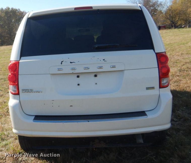 image for item DH5246 2011 Dodge Grand Caravan  Braun Entervan handicap accessible van