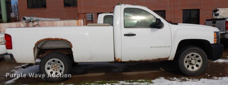 image for item DH6737 2008 Chevrolet Silverado 1500  pickup truck