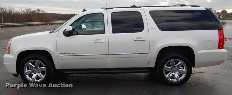 image for item DH7008 2013 GMC Yukon XL SLT  SUV