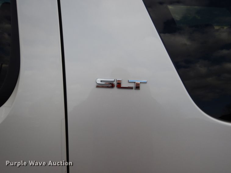 image for item DH7008 2013 GMC Yukon XL SLT  SUV