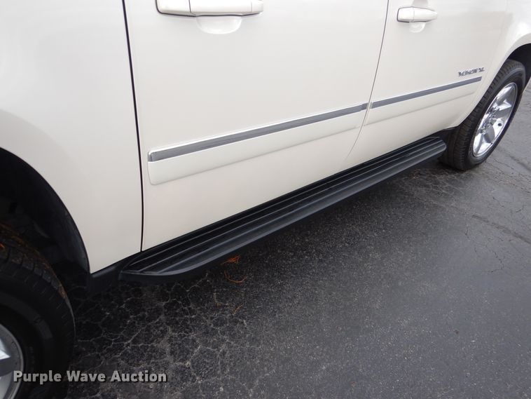 image for item DH7008 2013 GMC Yukon XL SLT  SUV