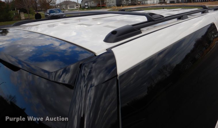 image for item DH7008 2013 GMC Yukon XL SLT  SUV