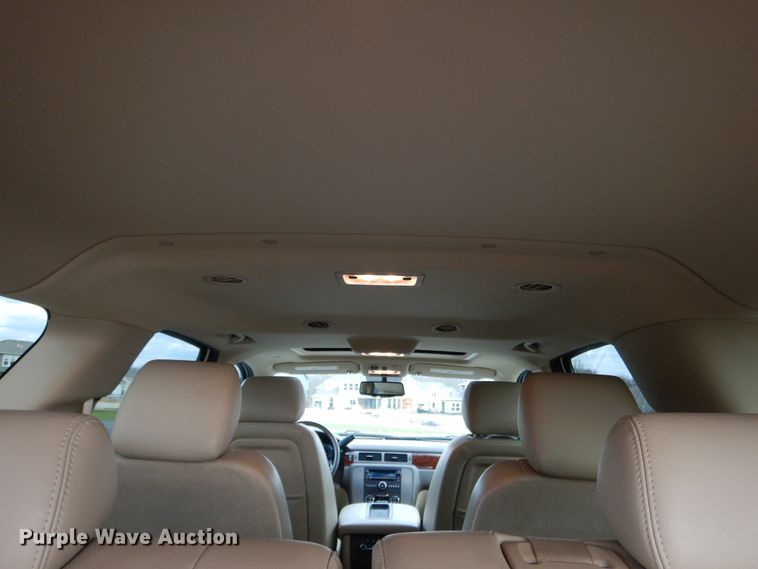 image for item DH7008 2013 GMC Yukon XL SLT  SUV