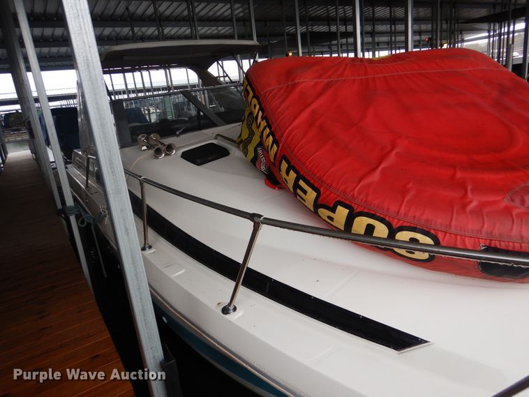 image for item DI0496 1993 Bayliner 3055 Cierra Sunbridge  boat