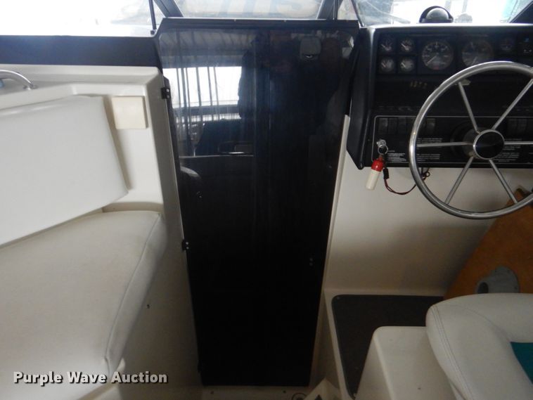 image for item DI0496 1993 Bayliner 3055 Cierra Sunbridge  boat