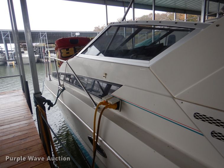image for item DI0496 1993 Bayliner 3055 Cierra Sunbridge  boat