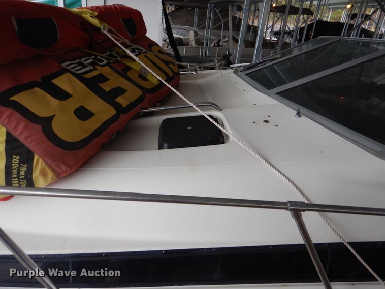 image for item DI0496 1993 Bayliner 3055 Cierra Sunbridge  boat