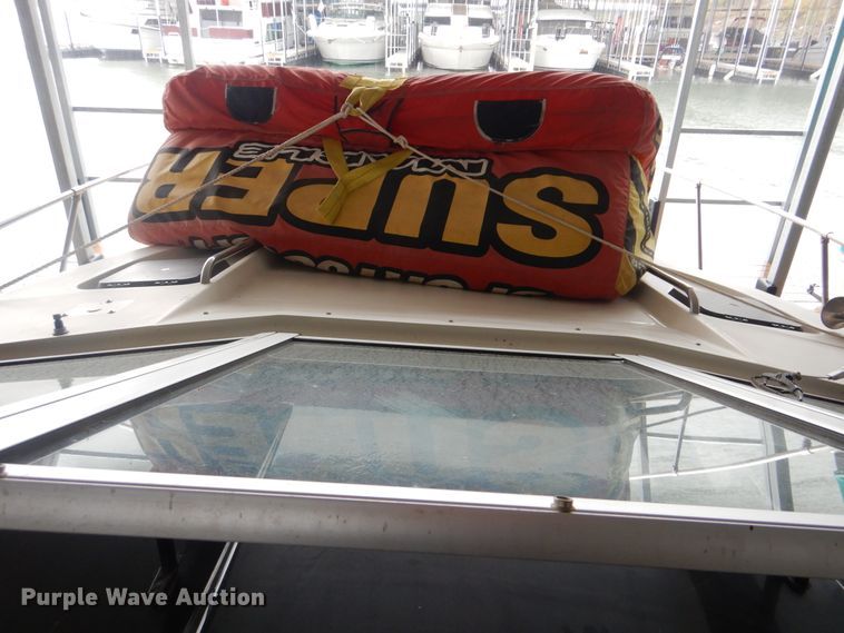 image for item DI0496 1993 Bayliner 3055 Cierra Sunbridge  boat