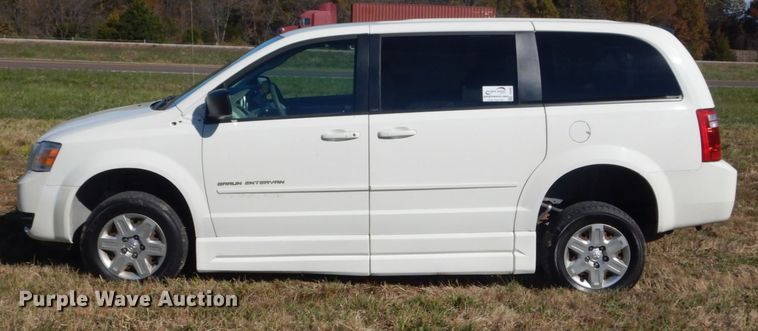 image for item DI0999 2009 Dodge Grand Caravan  Braun Entervan handicap accessible van