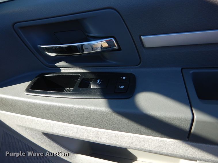 image for item DI0999 2009 Dodge Grand Caravan  Braun Entervan handicap accessible van