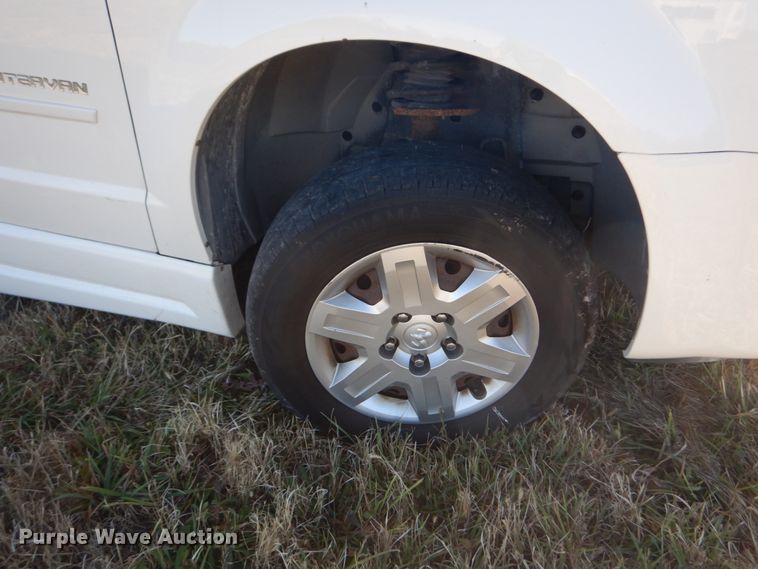 image for item DI0999 2009 Dodge Grand Caravan  Braun Entervan handicap accessible van