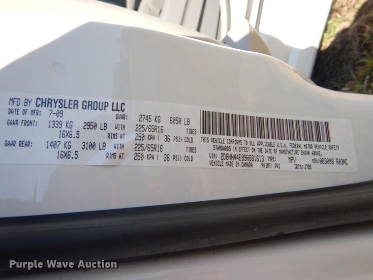 image for item DI0999 2009 Dodge Grand Caravan  Braun Entervan handicap accessible van