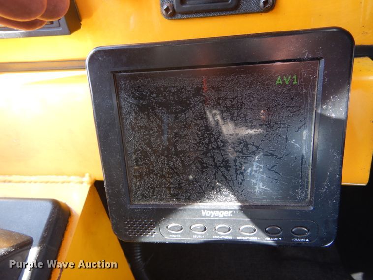 image for item DI1001 2010 Freightliner Villager 208  trolley