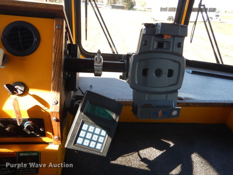 image for item DI1001 2010 Freightliner Villager 208  trolley