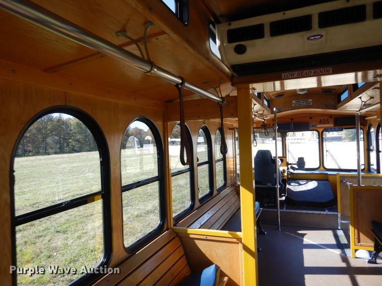 image for item DI1001 2010 Freightliner Villager 208  trolley