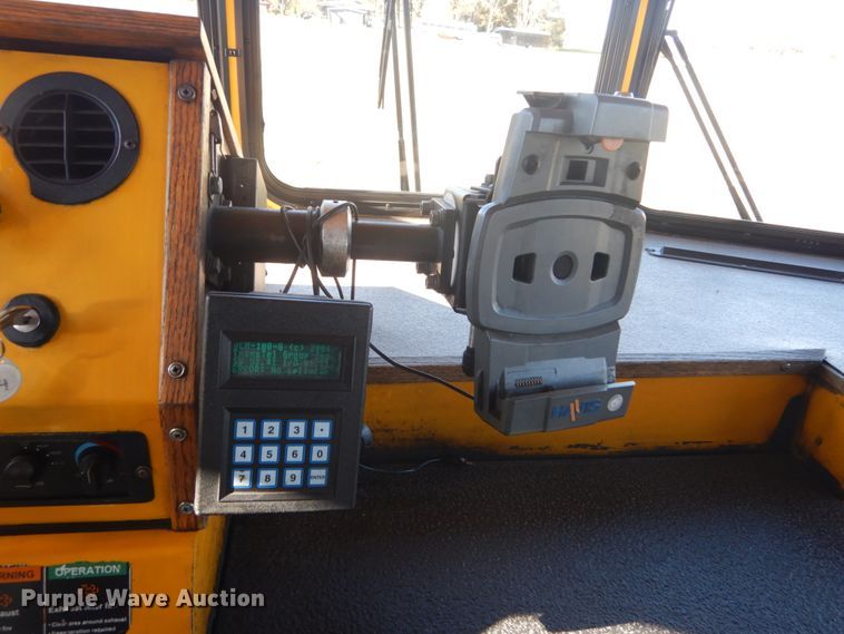 image for item DI1002 2010 Freightliner Villager 208  trolley