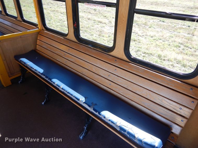 image for item DI1002 2010 Freightliner Villager 208  trolley