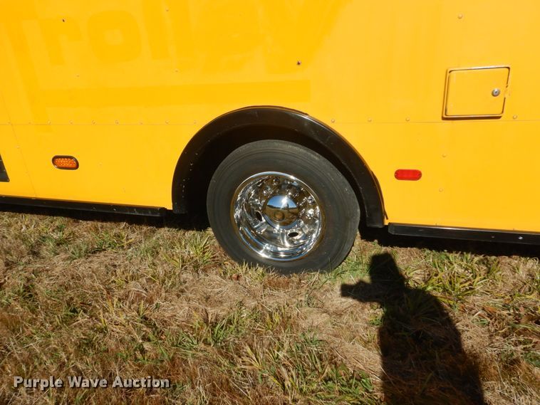 image for item DI1002 2010 Freightliner Villager 208  trolley