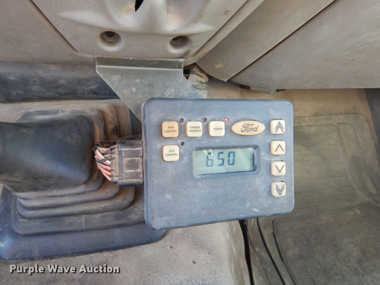 image for item DI1009 2000 Ford F550 Super Duty XL  service truck