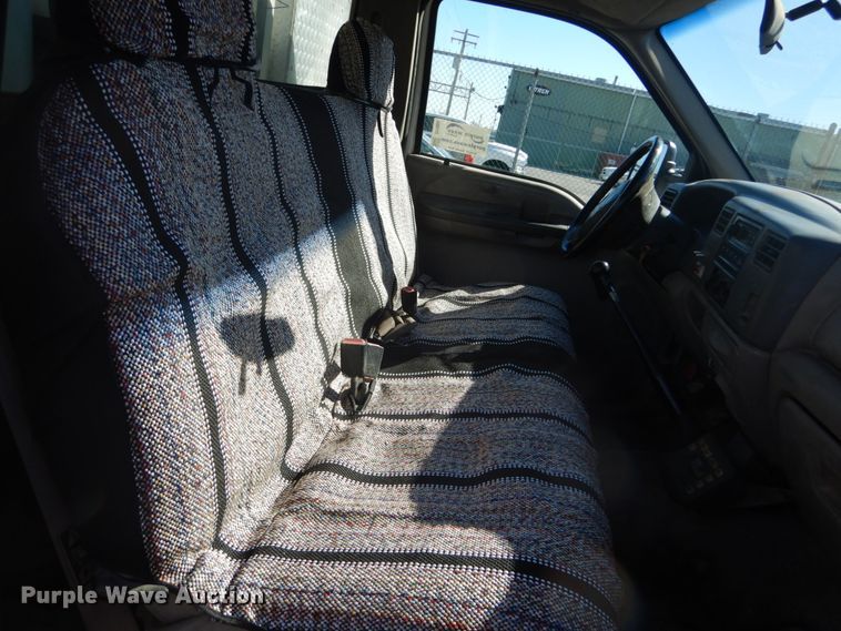 image for item DI1009 2000 Ford F550 Super Duty XL  service truck