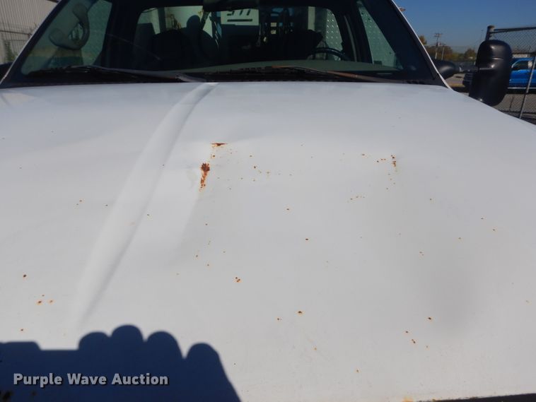 image for item DI1009 2000 Ford F550 Super Duty XL  service truck