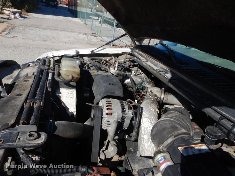 image for item DI1009 2000 Ford F550 Super Duty XL  service truck