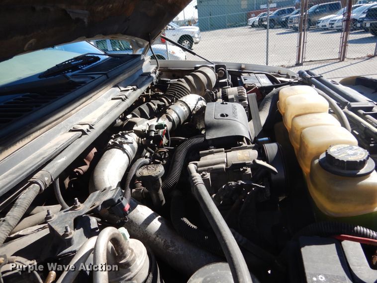 image for item DI1009 2000 Ford F550 Super Duty XL  service truck