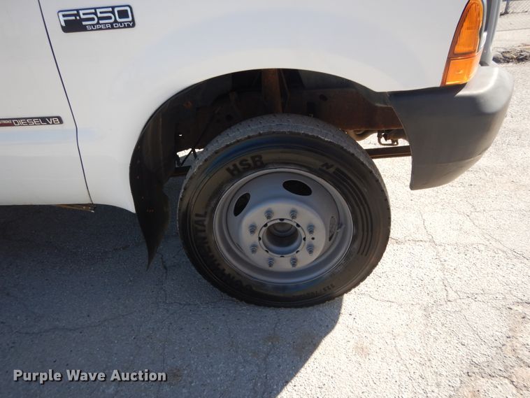 image for item DI1009 2000 Ford F550 Super Duty XL  service truck
