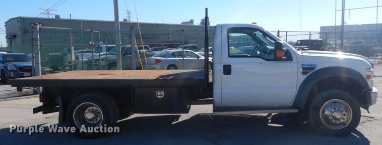 image for item DI1012 2009 Ford F450 Super Duty XLT  flatbed truck
