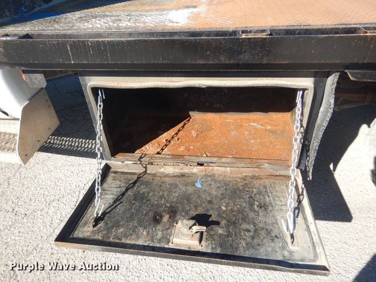 image for item DI1012 2009 Ford F450 Super Duty XLT  flatbed truck