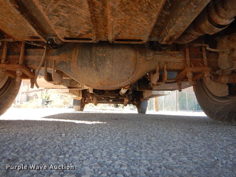 image for item DI1012 2009 Ford F450 Super Duty XLT  flatbed truck