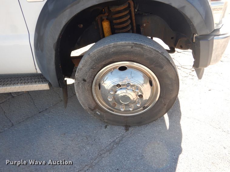 image for item DI1012 2009 Ford F450 Super Duty XLT  flatbed truck