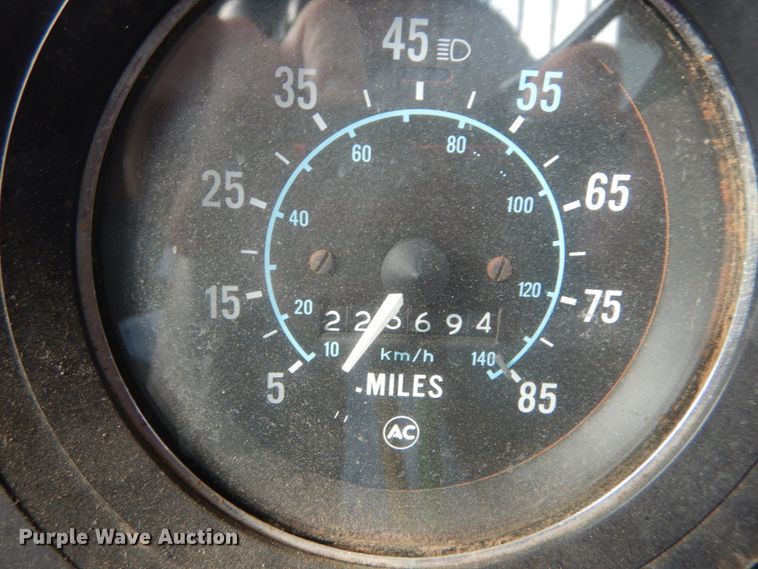 image for item DI1018 1987 GMC General  flatbed truck