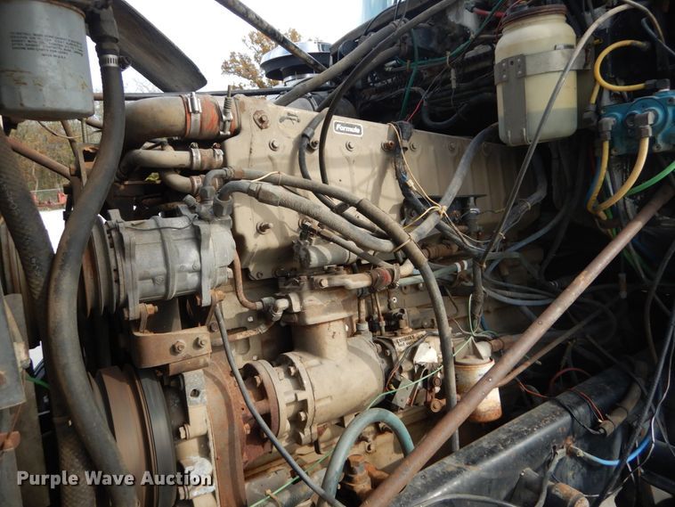 image for item DI1018 1987 GMC General  flatbed truck