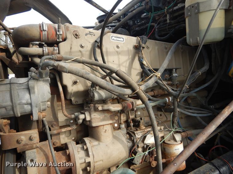 image for item DI1018 1987 GMC General  flatbed truck