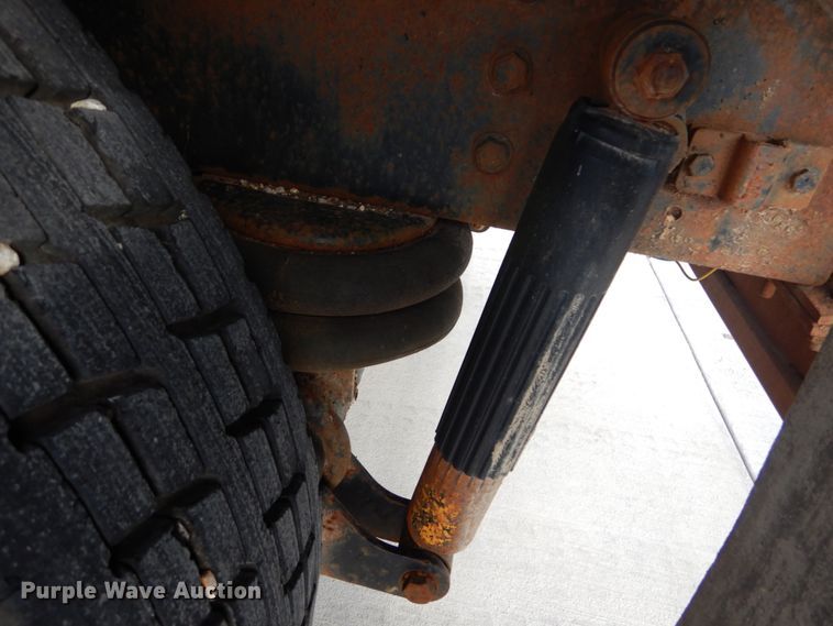 image for item DI1018 1987 GMC General  flatbed truck