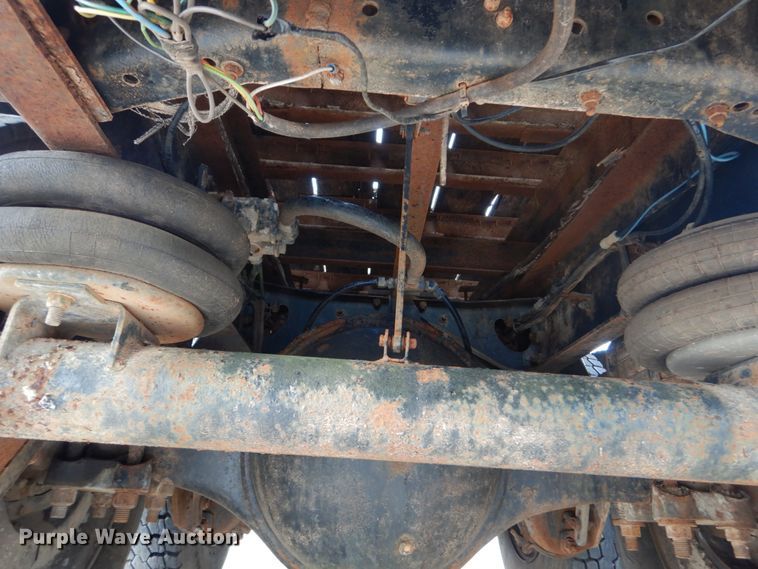 image for item DI1018 1987 GMC General  flatbed truck