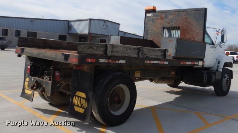 image for item DI1019 1993 GMC TopKick C6500  flatbed truck