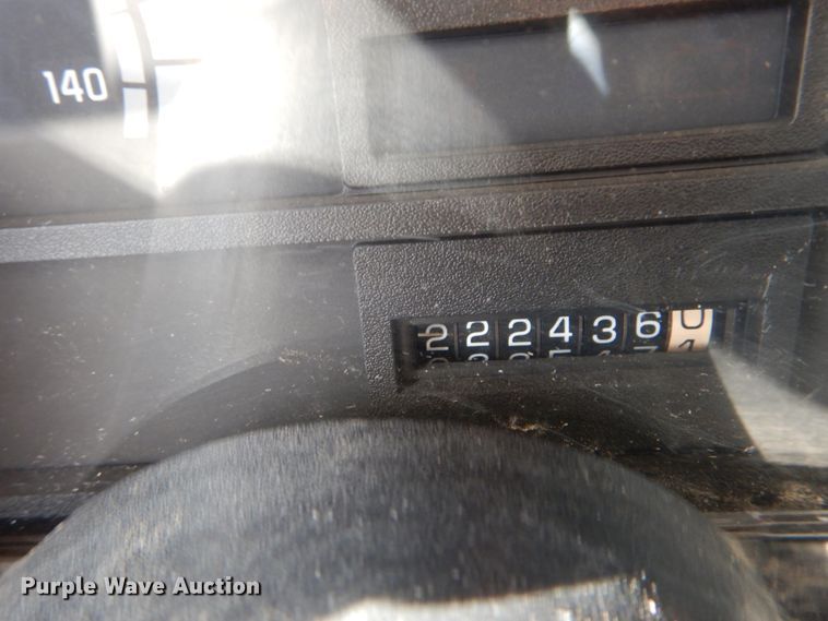 image for item DI1019 1993 GMC TopKick C6500  flatbed truck