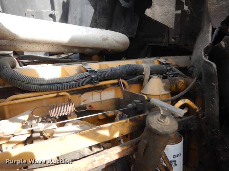 image for item DI1019 1993 GMC TopKick C6500  flatbed truck