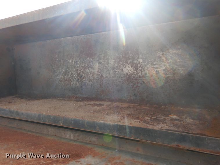 image for item DI1019 1993 GMC TopKick C6500  flatbed truck